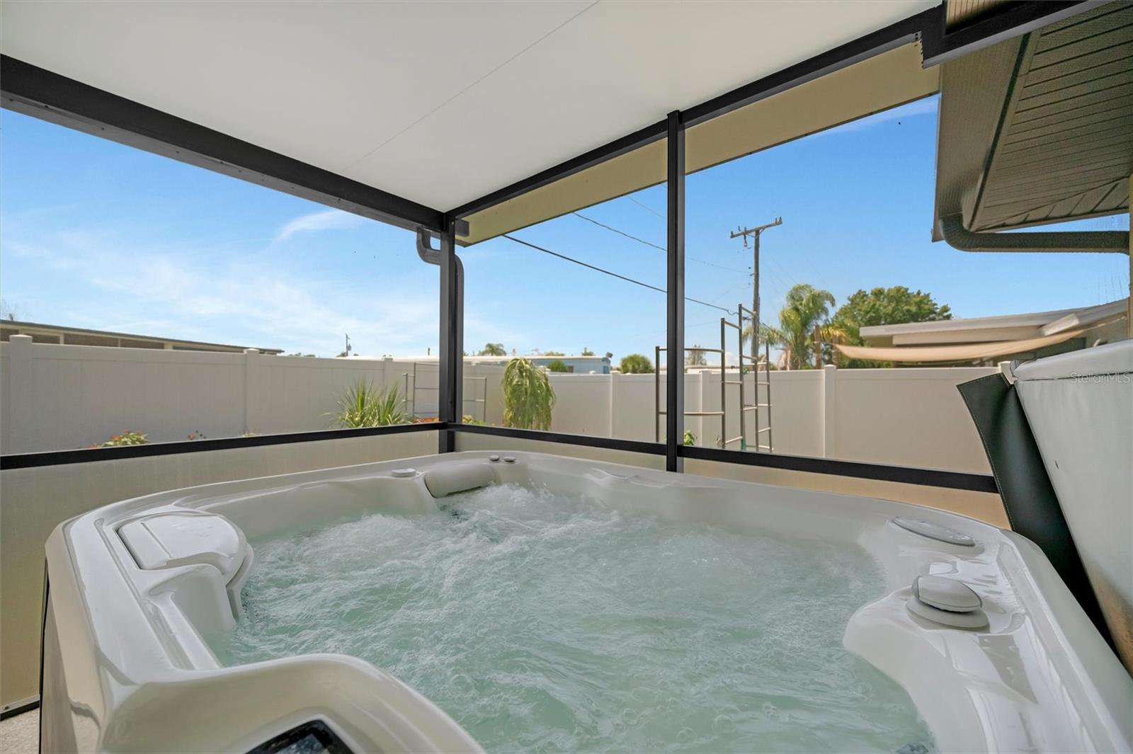SUNRISE GOLF CLUB ESTATES - Residential