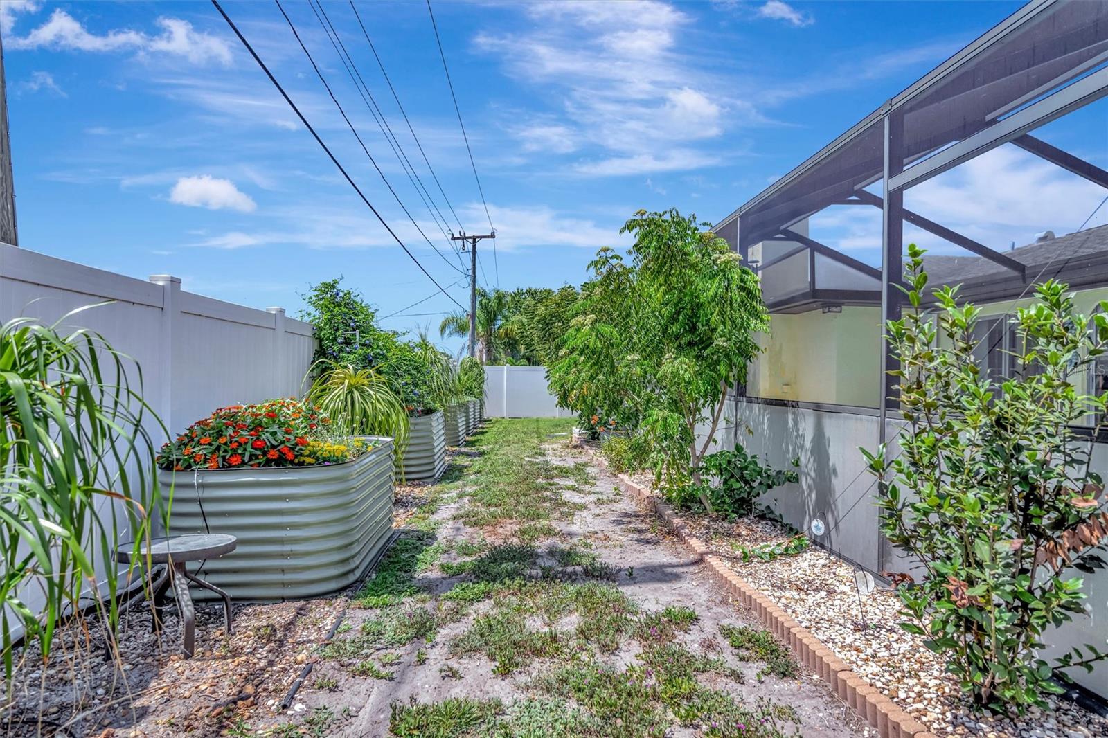 SUNRISE GOLF CLUB ESTATES - Residential