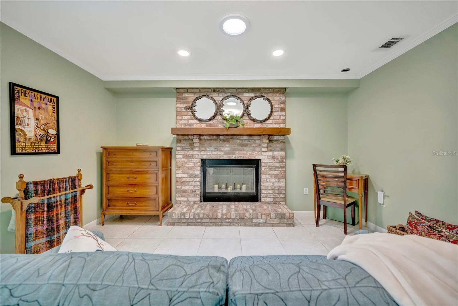 SUNRISE GOLF CLUB ESTATES - Residential