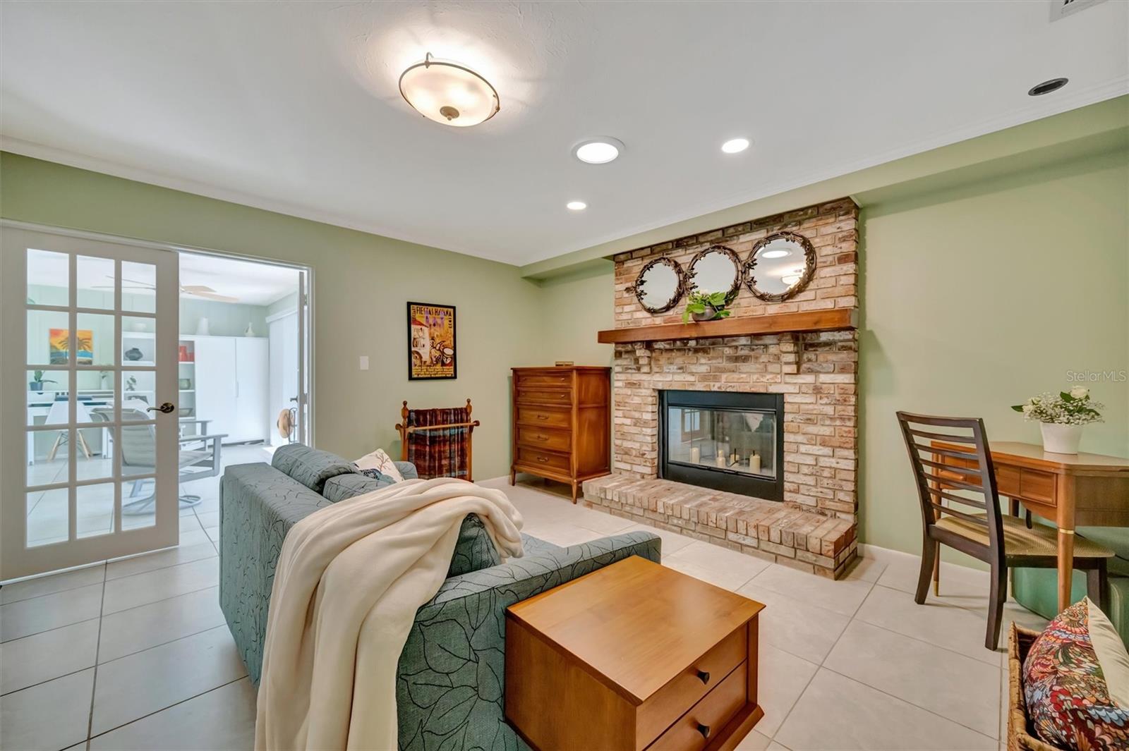 SUNRISE GOLF CLUB ESTATES - Residential