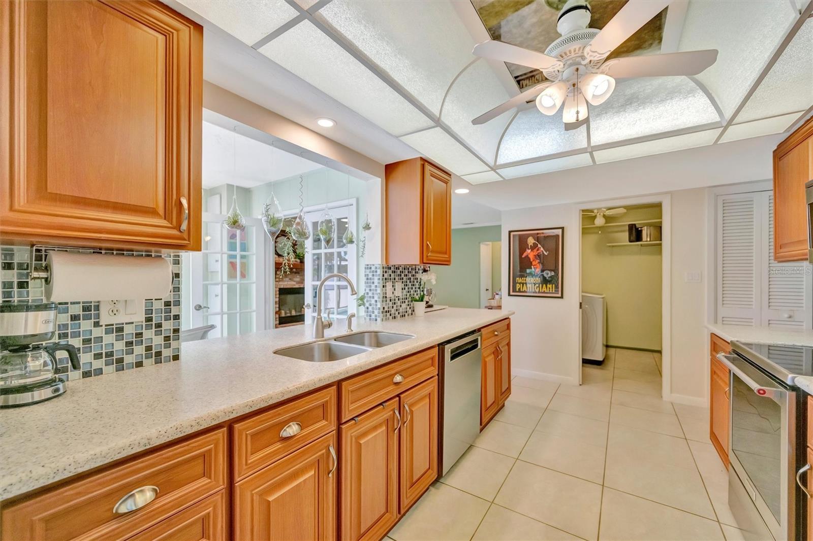 SUNRISE GOLF CLUB ESTATES - Residential