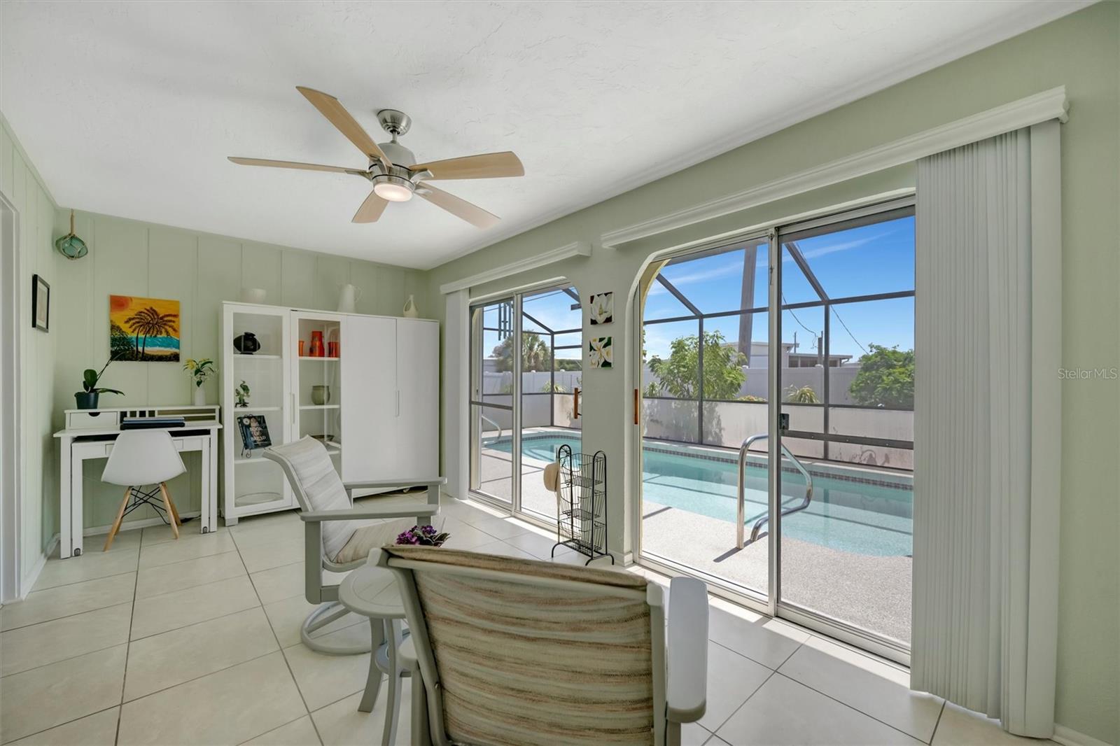 SUNRISE GOLF CLUB ESTATES - Residential