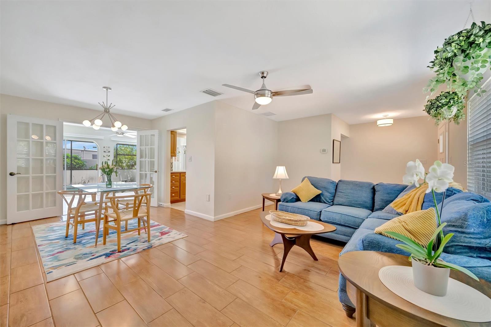 SUNRISE GOLF CLUB ESTATES - Residential