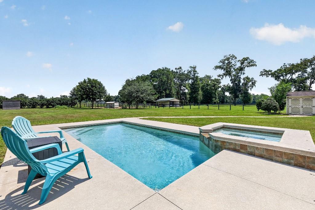 SHADOWOOD FARMS ESTATE - Residential