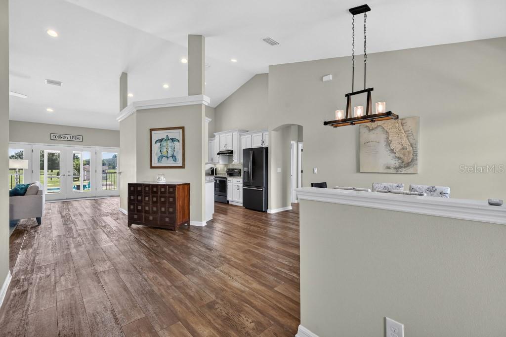 SHADOWOOD FARMS ESTATE - Residential