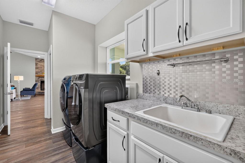 SHADOWOOD FARMS ESTATE - Residential