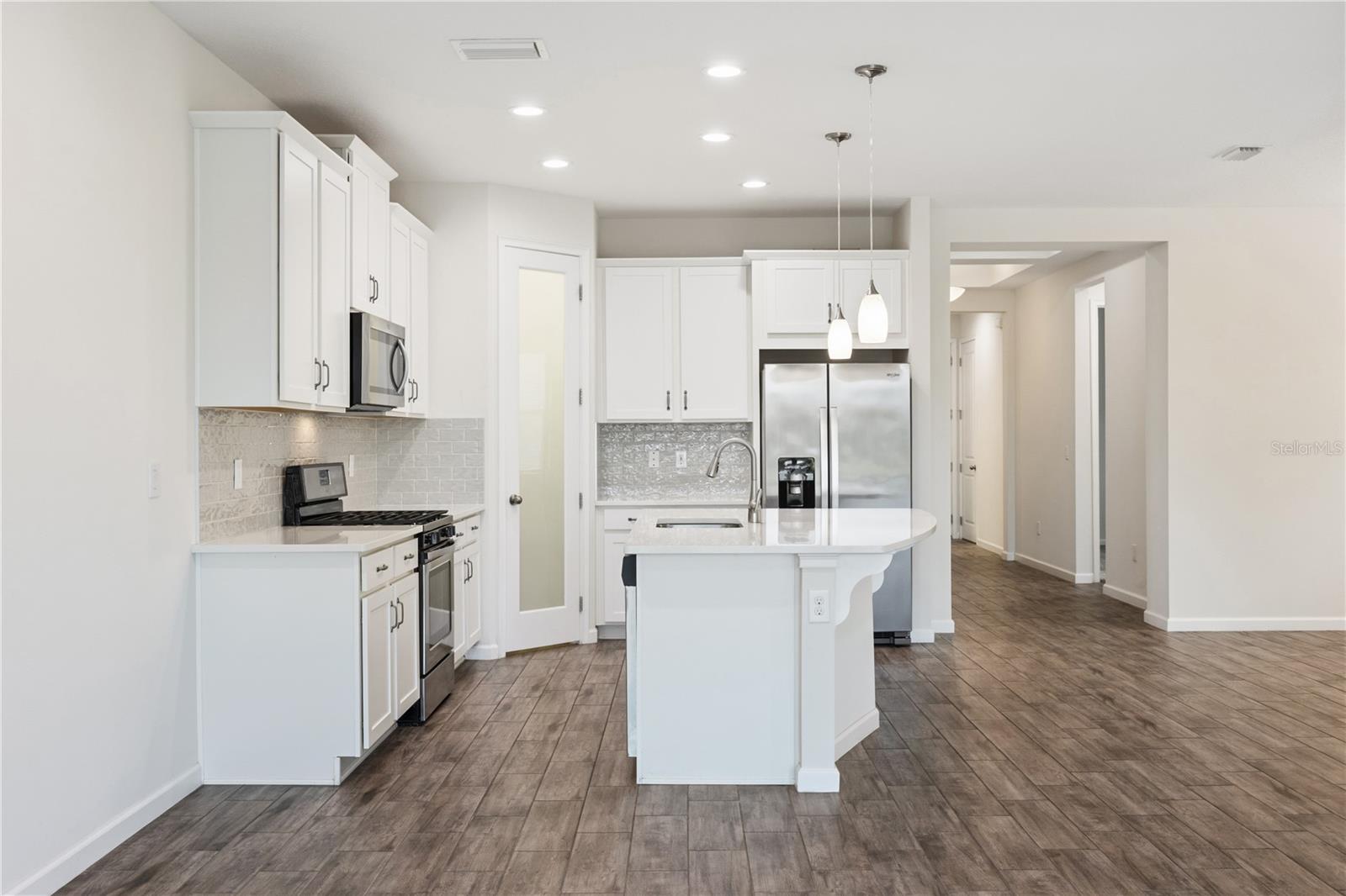 SUNRISE PRESERVE - Residential