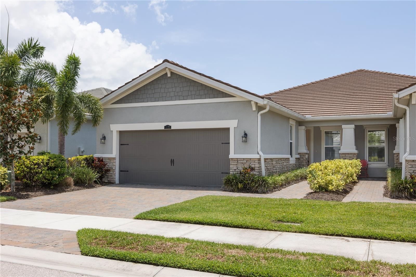 SUNRISE PRESERVE - Residential