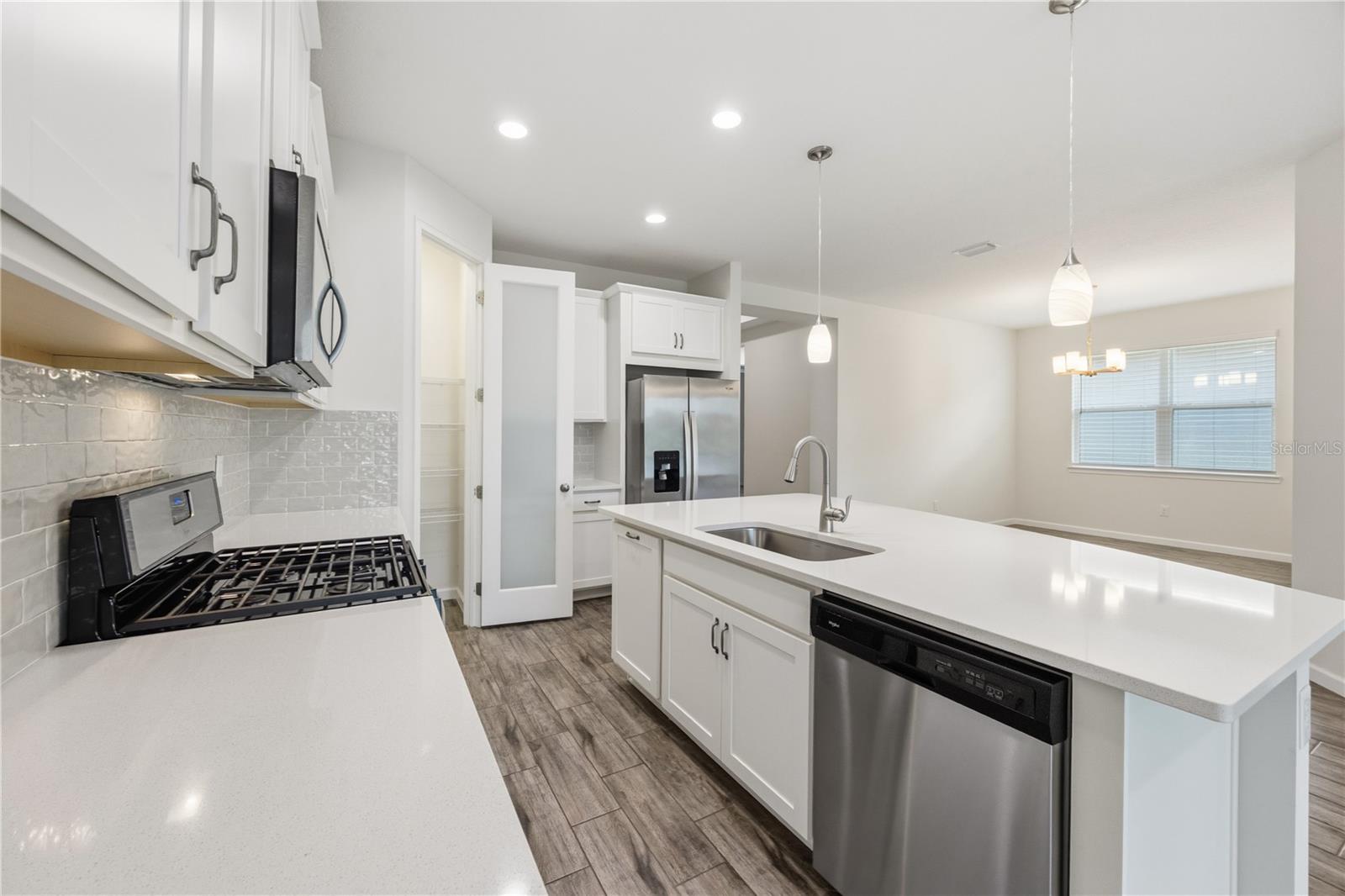 SUNRISE PRESERVE - Residential