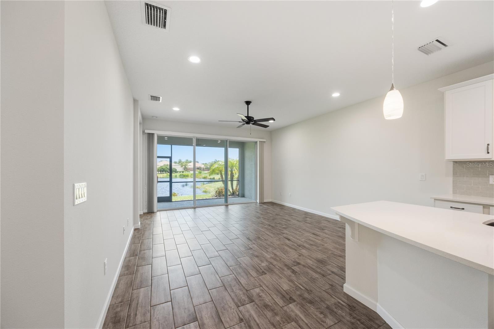 SUNRISE PRESERVE - Residential