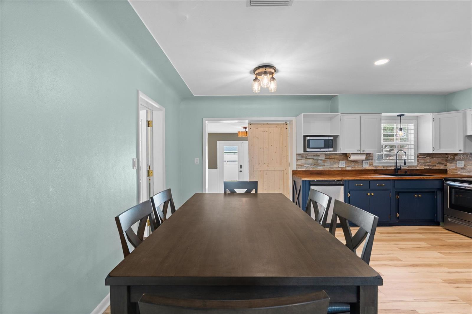 LAKE PEARL ESTATES - Residential