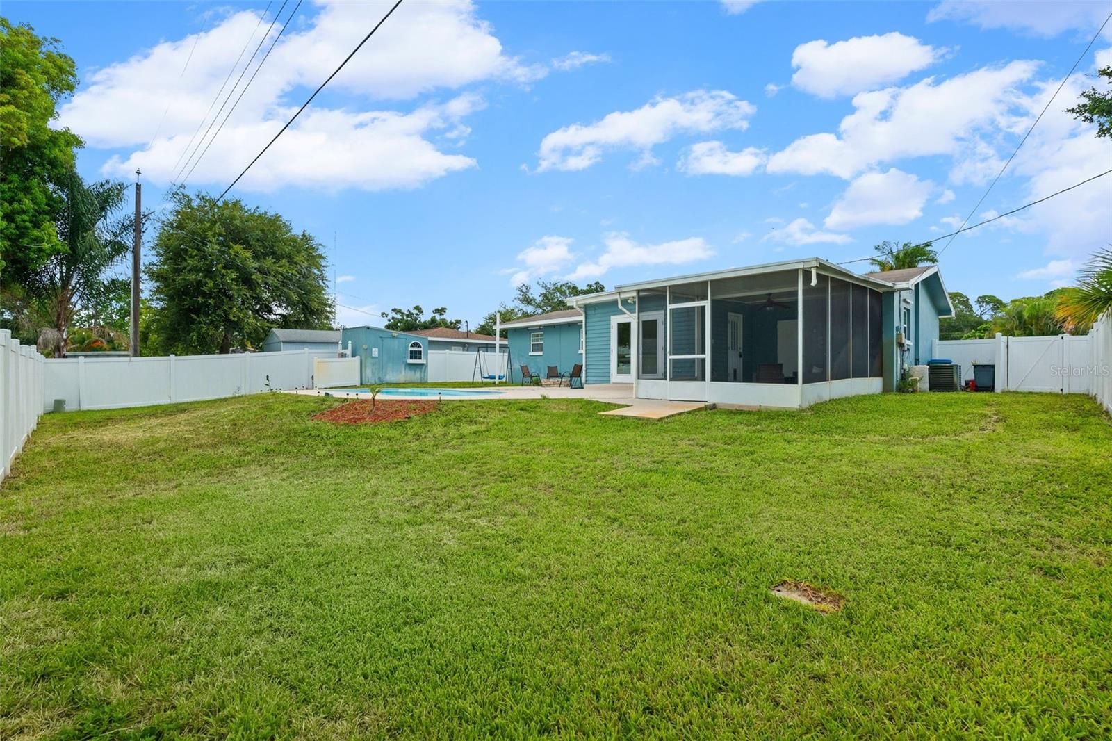 LAKE PEARL ESTATES - Residential