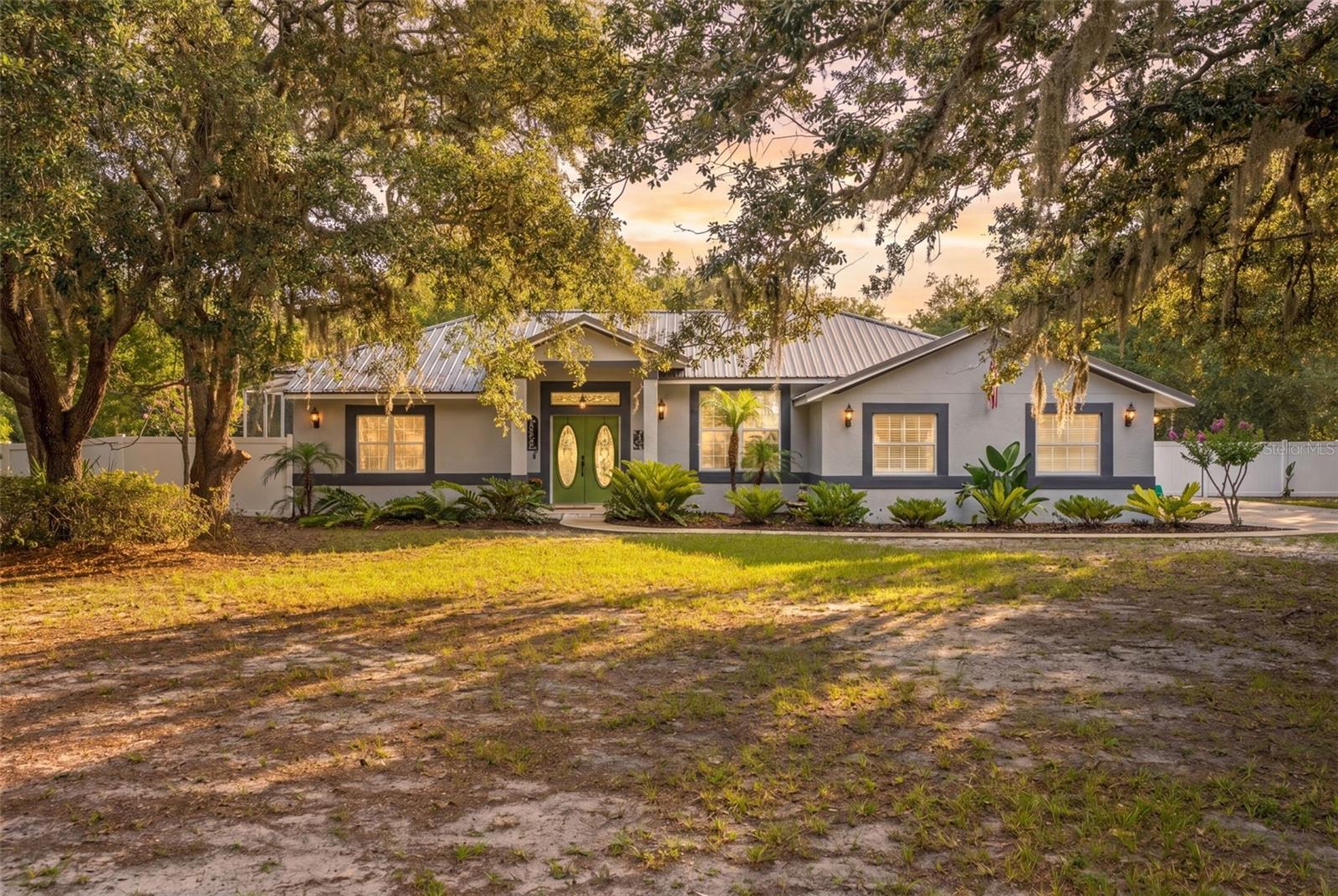 LAKE LENELLE WOODS - Residential