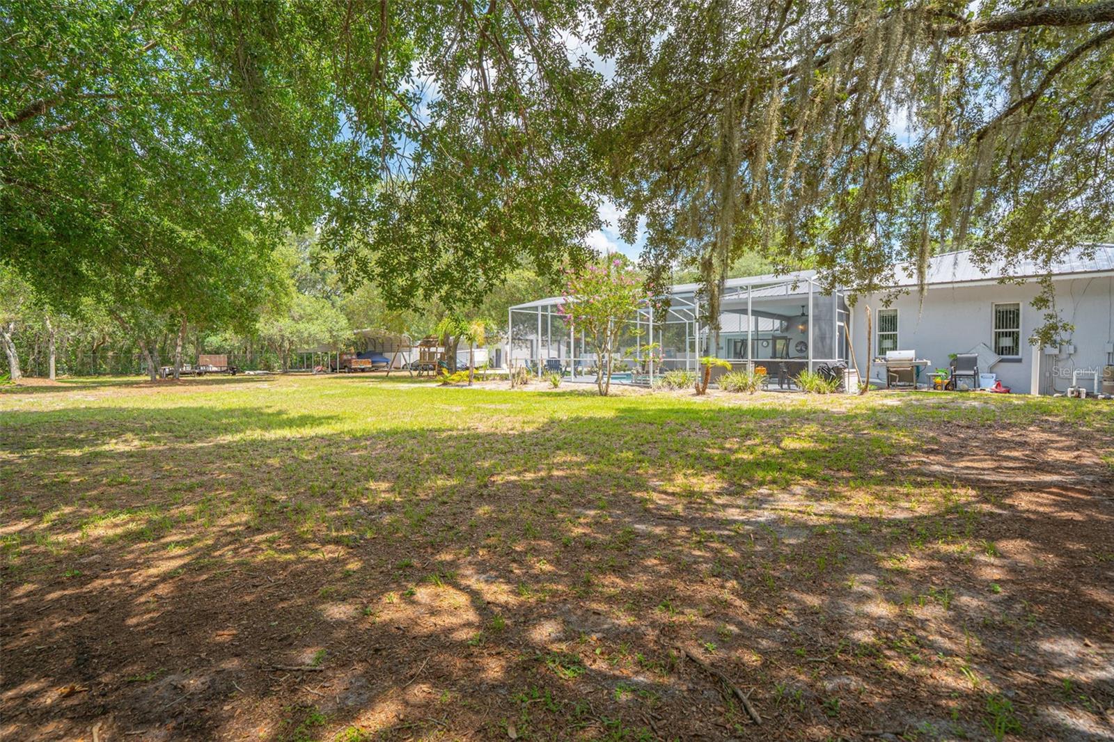 LAKE LENELLE WOODS - Residential