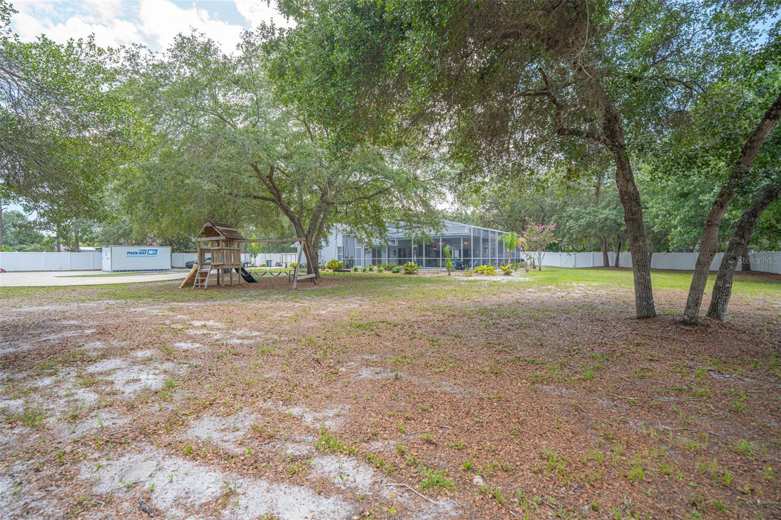 LAKE LENELLE WOODS - Residential