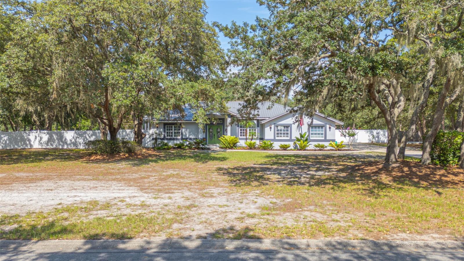 LAKE LENELLE WOODS - Residential