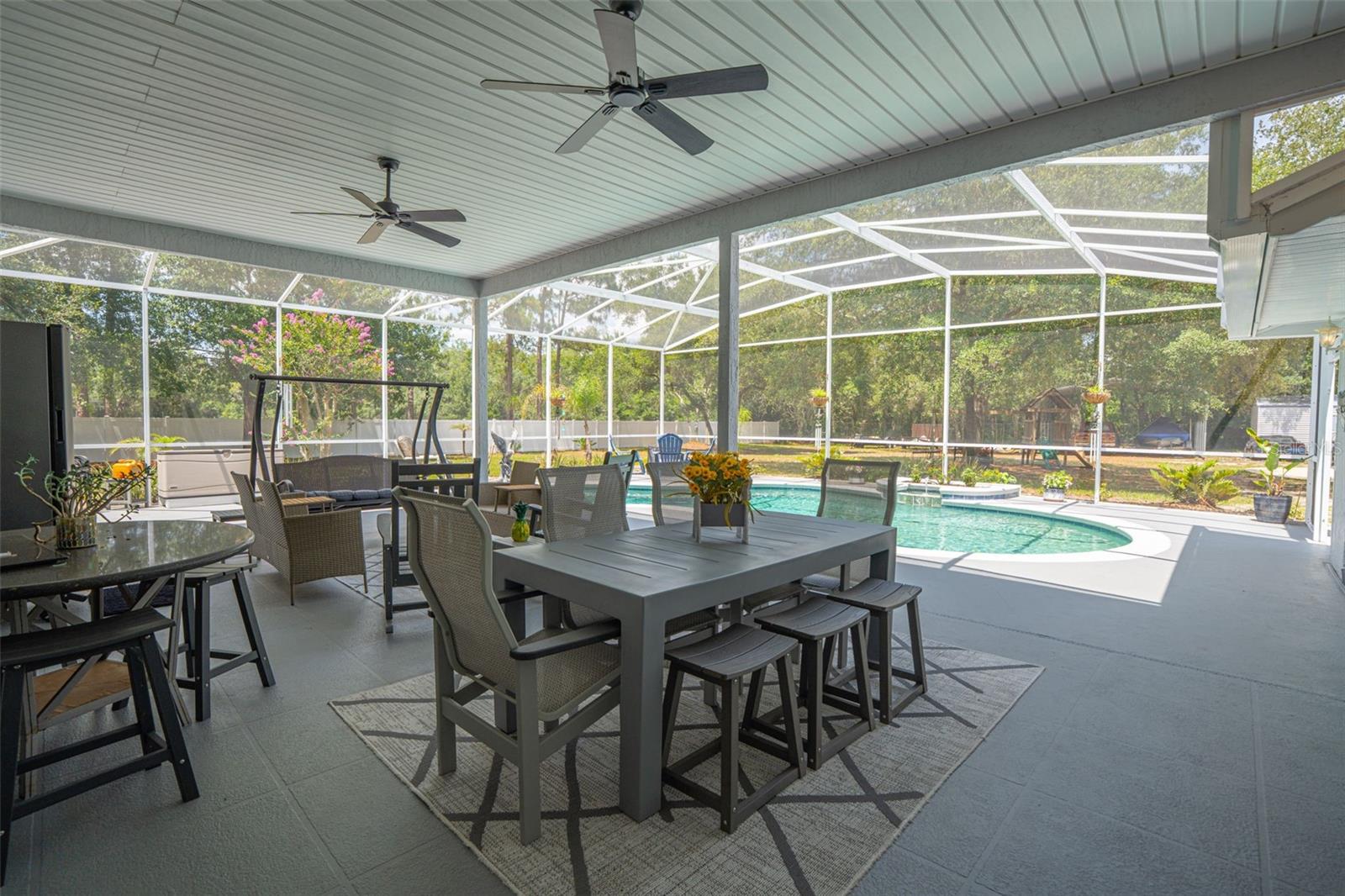 LAKE LENELLE WOODS - Residential