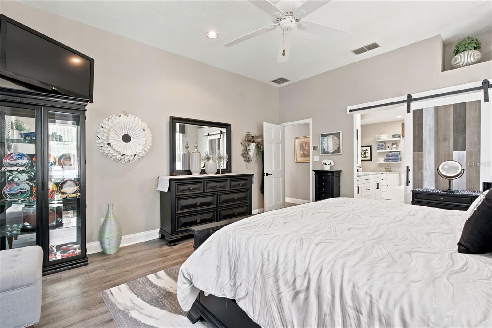LAKE LENELLE WOODS - Residential