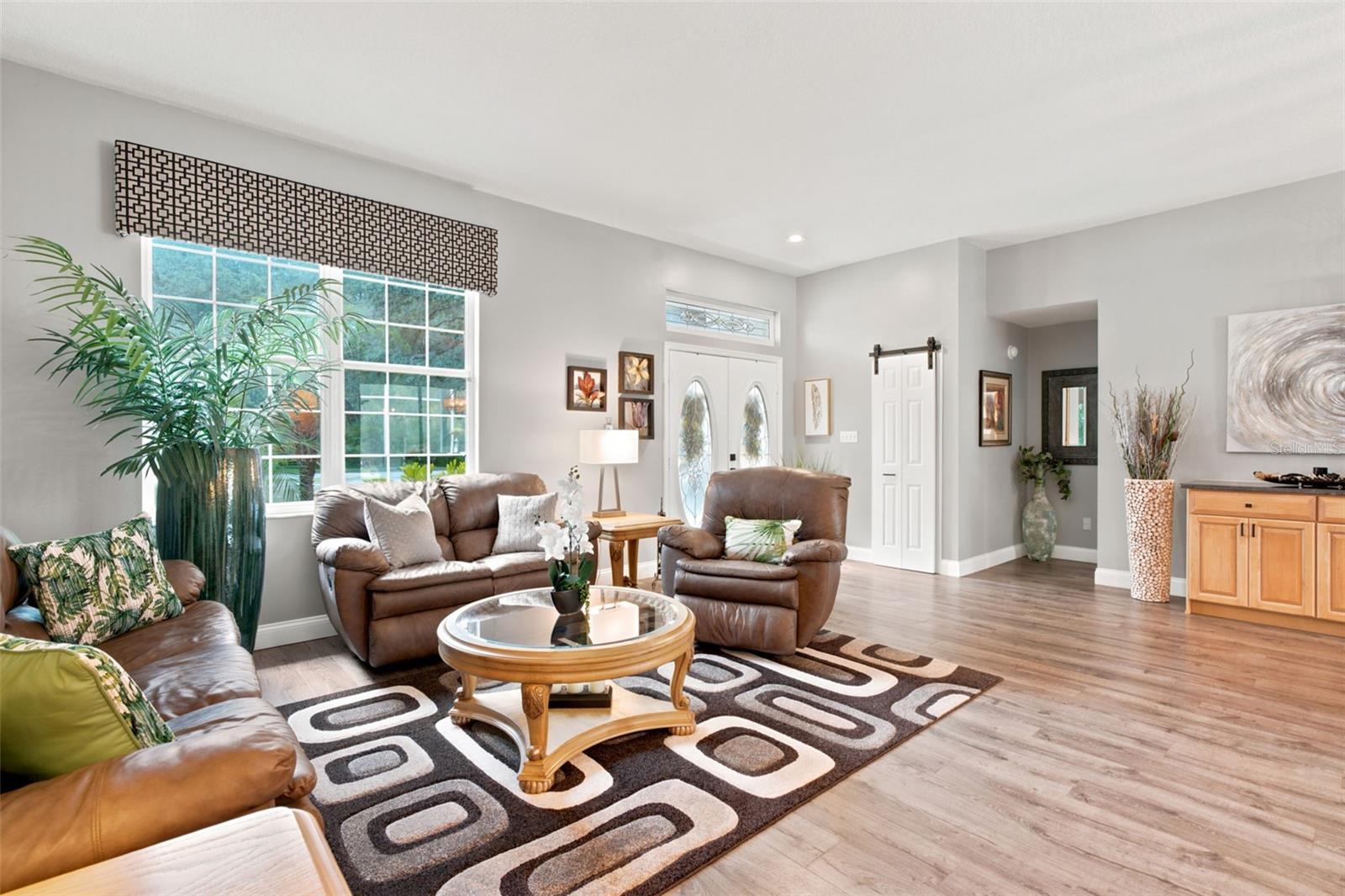 LAKE LENELLE WOODS - Residential