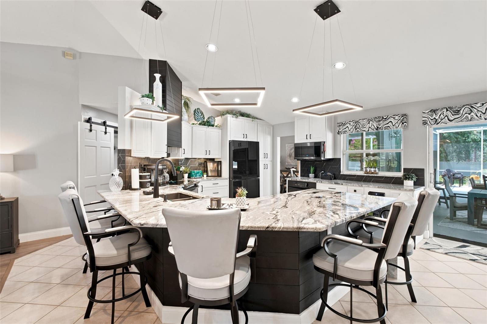 LAKE LENELLE WOODS - Residential