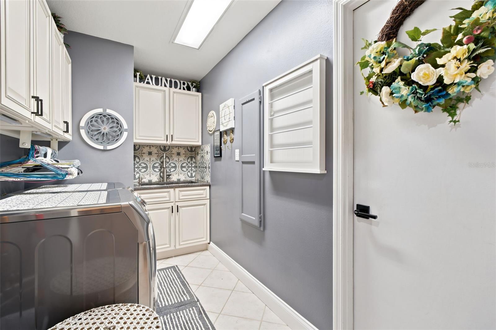 LAKE LENELLE WOODS - Residential