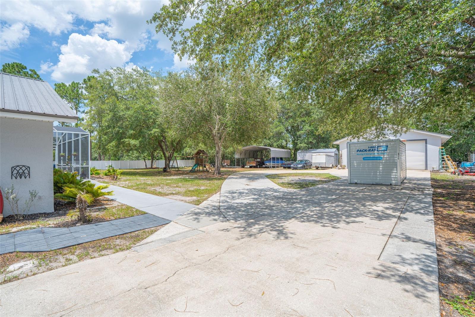 LAKE LENELLE WOODS - Residential