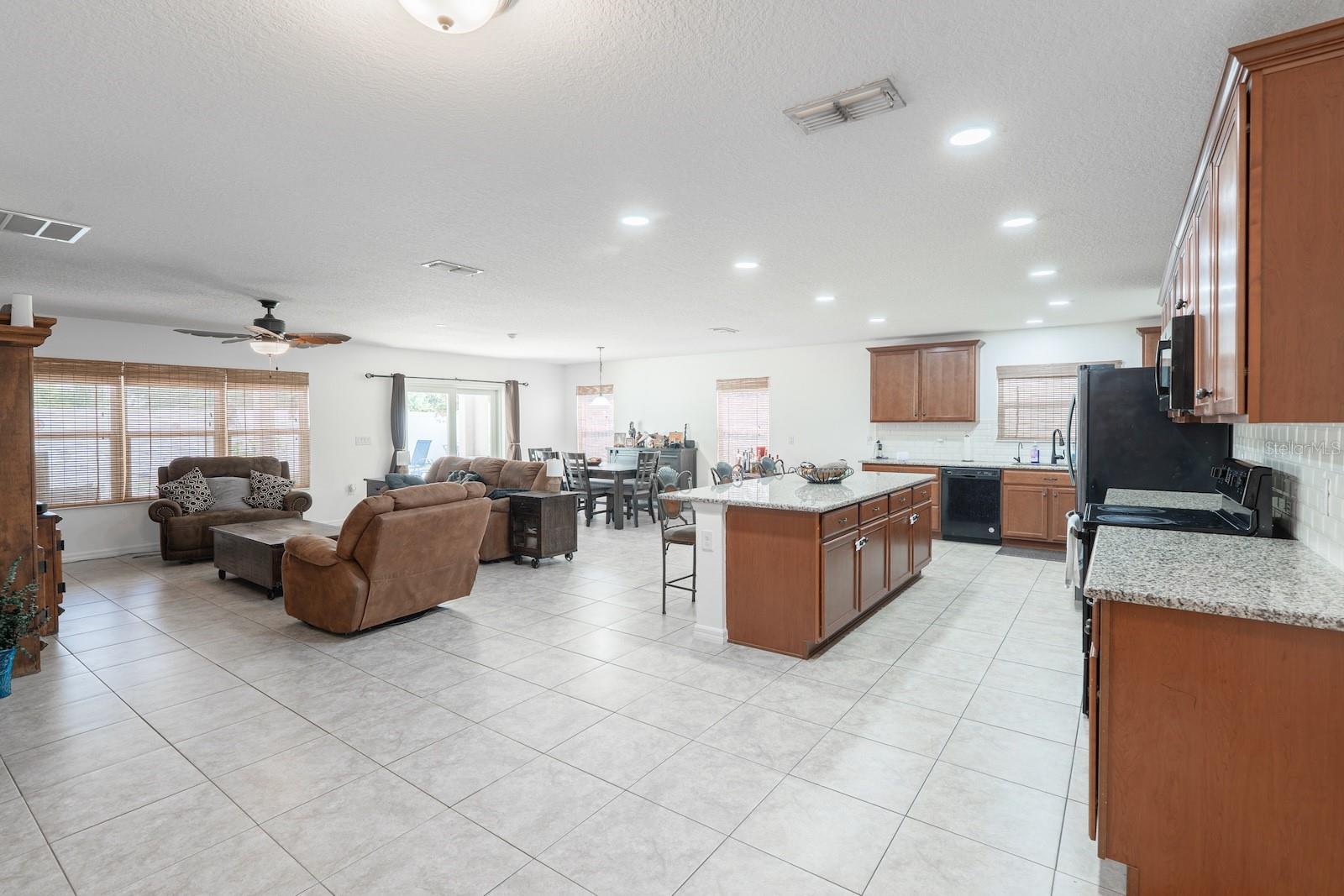 SOUTH FORK TR L PH 1 - Residential