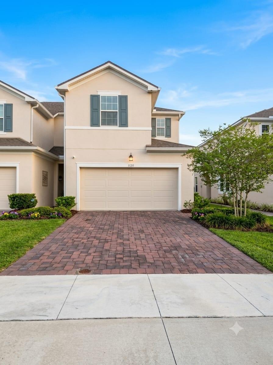 !! IT WON'T LAST !! Don't miss the opportunity to become the residents  of this stunning, FORMER MODEL TOWNHOME in the highly sought-after community of Soleil at Westside. Because this was the builder's featured showcase home, it comes absolutely loaded with every premium upgrade imaginable.

The first floor boasts a bright, open-concept layout featuring an expansive living and social area, a nice kitchen, a convenient half-bathroom, and direct access to the two-car garage. Upstairs, the space offers 3 ample bedrooms, including a spacious primary suite with a private ensuite bathroom. The home is meticulously equipped with top-tier, brand-name appliances and custom ceiling fans in every bedroom.

?The location is excellent just minutes from a variety of local restaurants, supermarkets, and retail places. Close to U.S. 192, U.S. 27, and Westside Blvd, offering a direct connection straight into the ChampionsGate area.