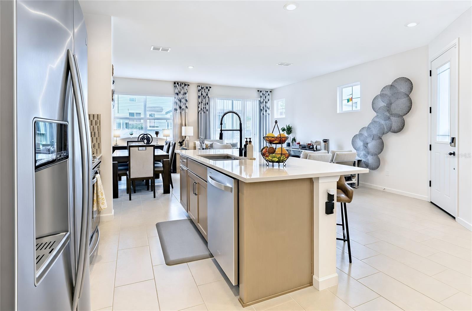 SOLEIL AT WESTSIDE - Residential Lease
