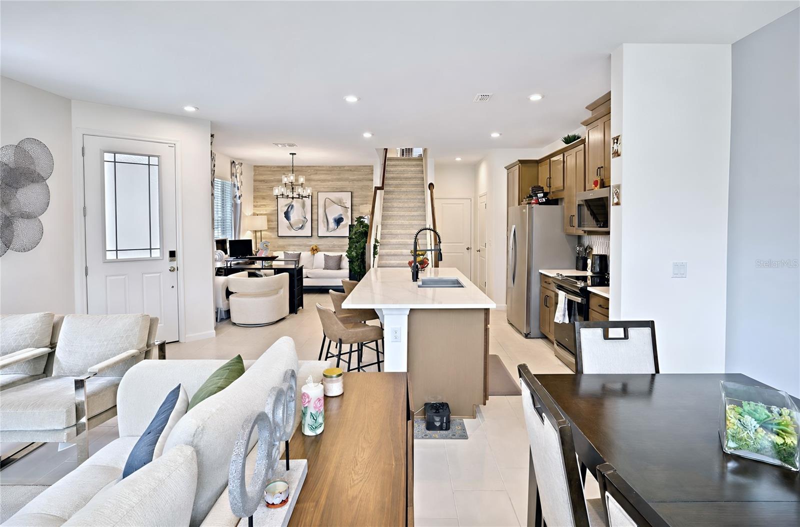 SOLEIL AT WESTSIDE - Residential Lease