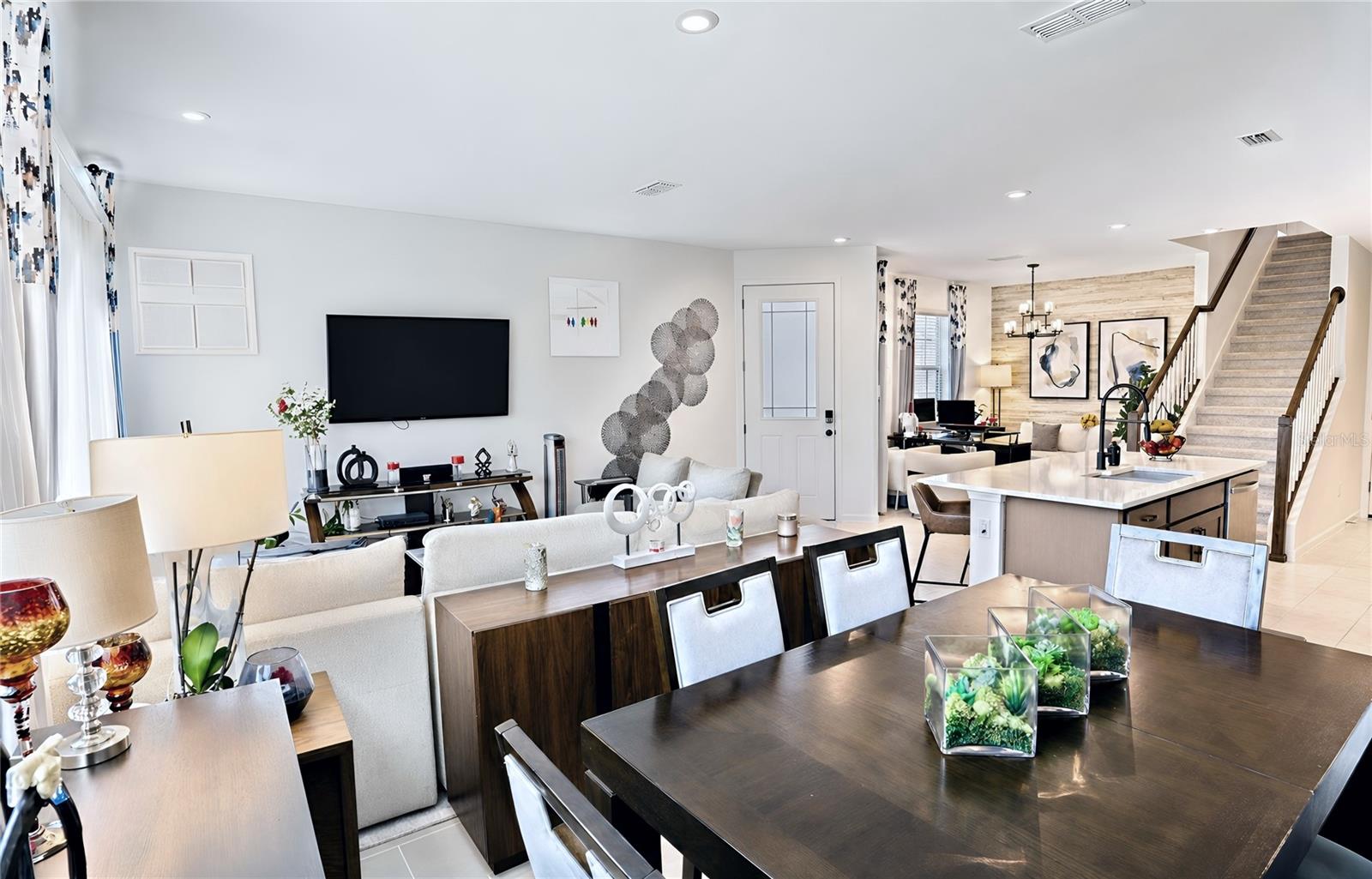 SOLEIL AT WESTSIDE - Residential Lease