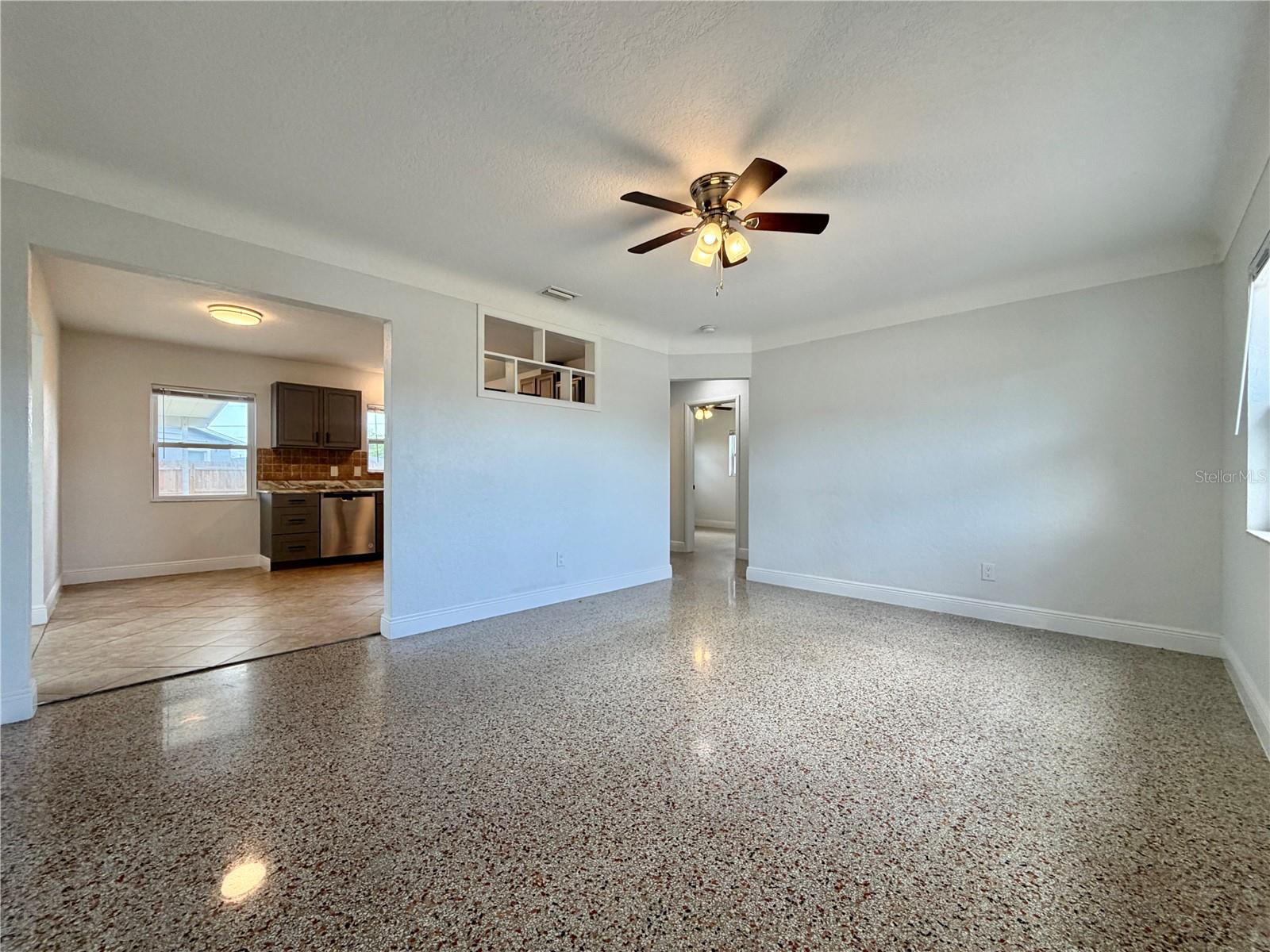 HOLDCROFT HEIGHTS UNIT 2 LOT 19 - Residential Lease