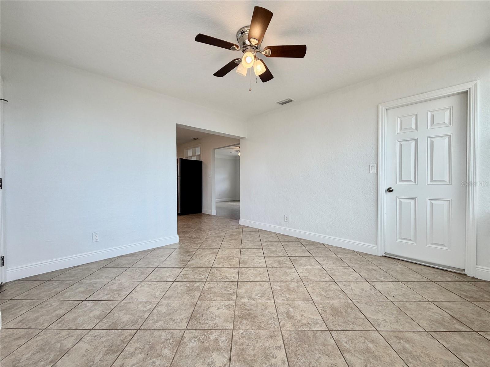 HOLDCROFT HEIGHTS UNIT 2 LOT 19 - Residential Lease