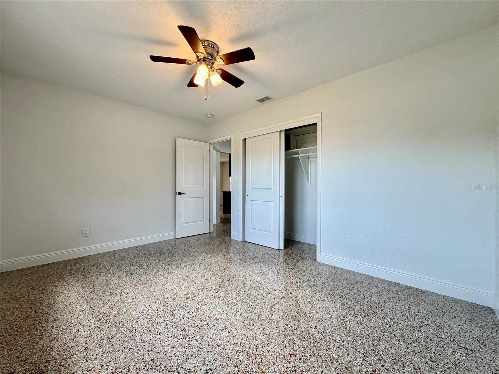 HOLDCROFT HEIGHTS UNIT 2 LOT 19 - Residential Lease