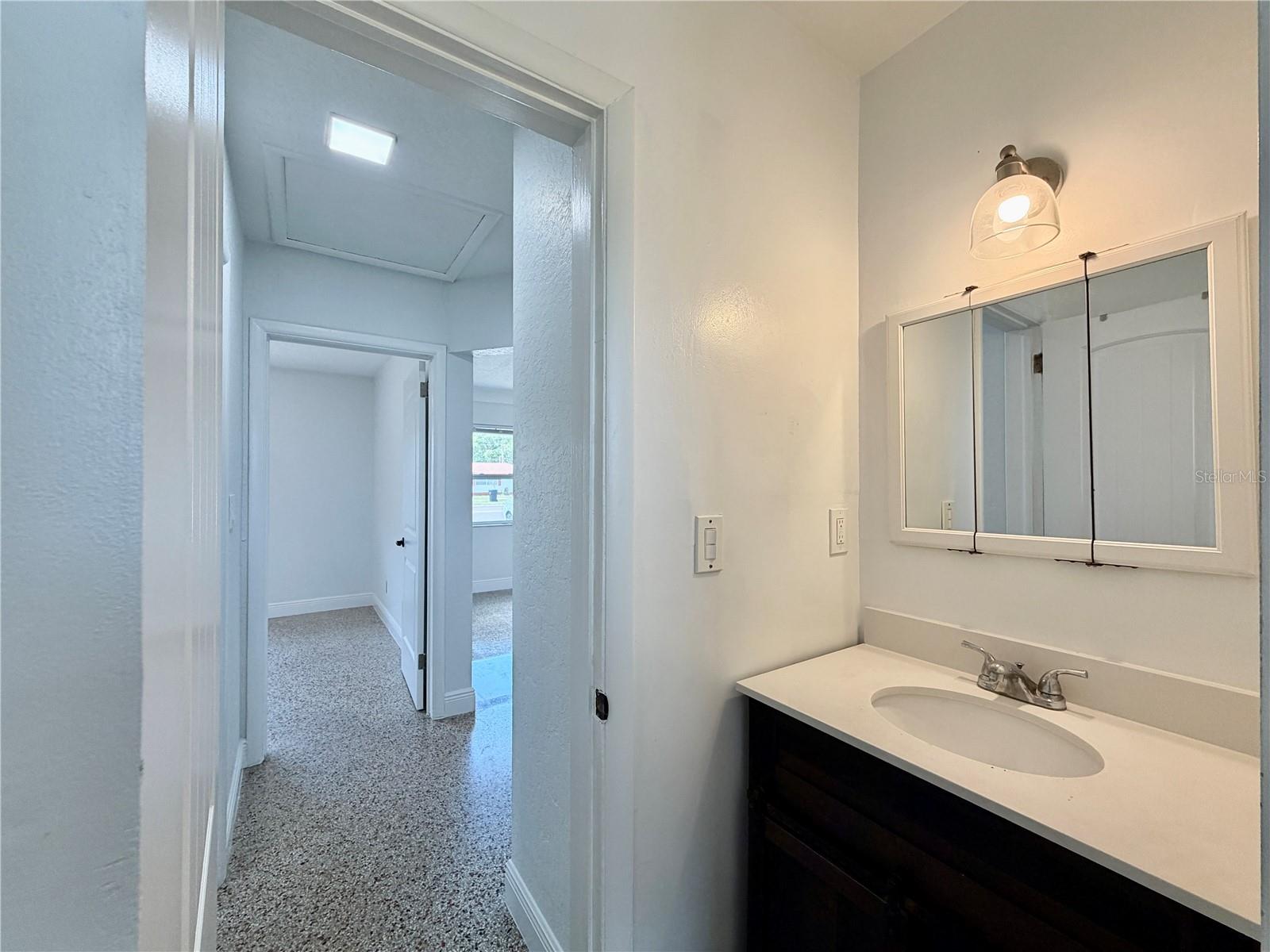 HOLDCROFT HEIGHTS UNIT 2 LOT 19 - Residential Lease