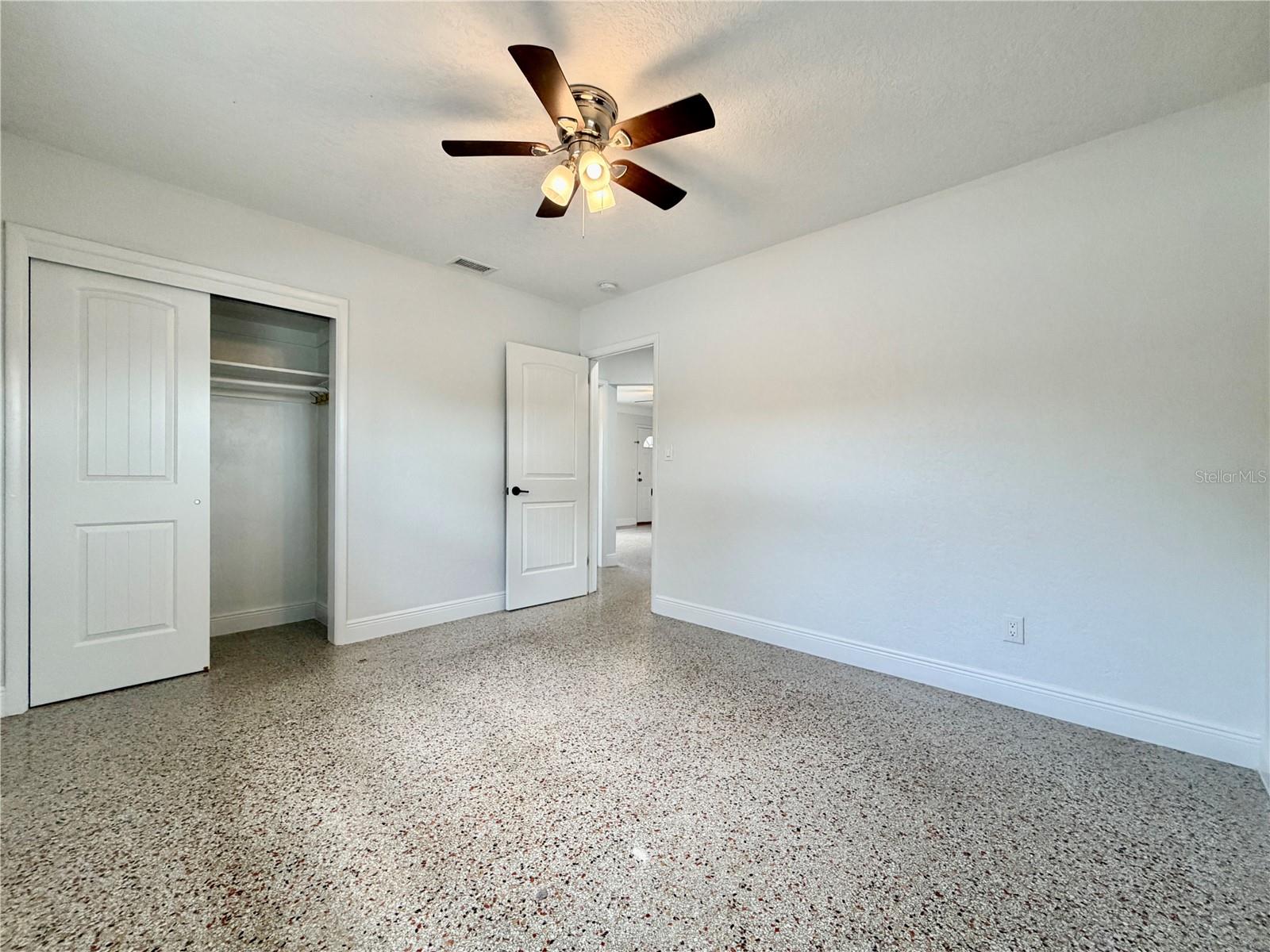 HOLDCROFT HEIGHTS UNIT 2 LOT 19 - Residential Lease