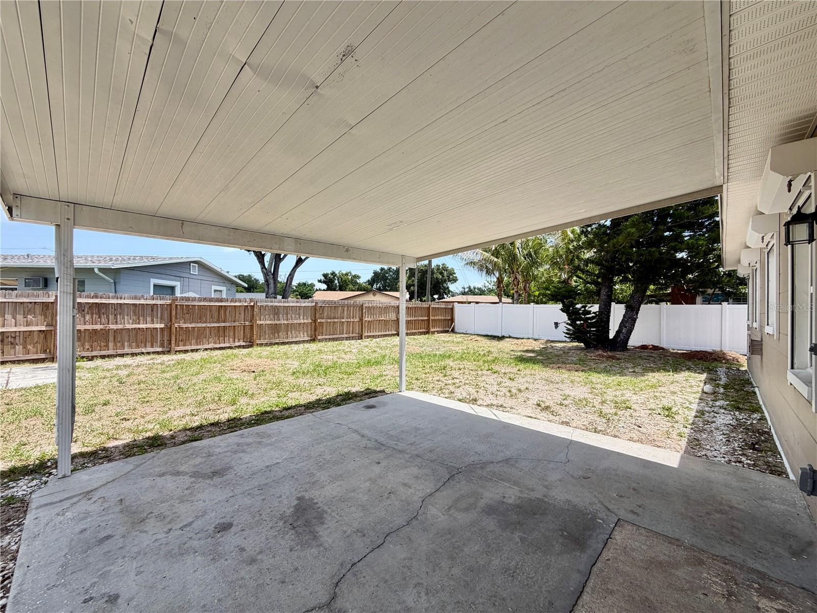 HOLDCROFT HEIGHTS UNIT 2 LOT 19 - Residential Lease