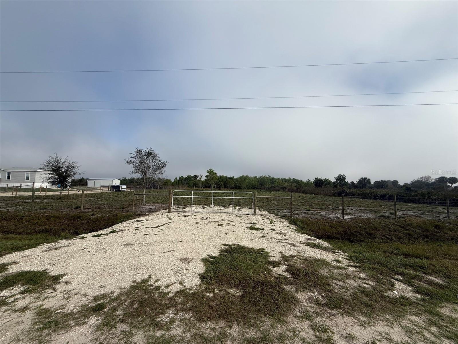 TRACT 7 - Land
