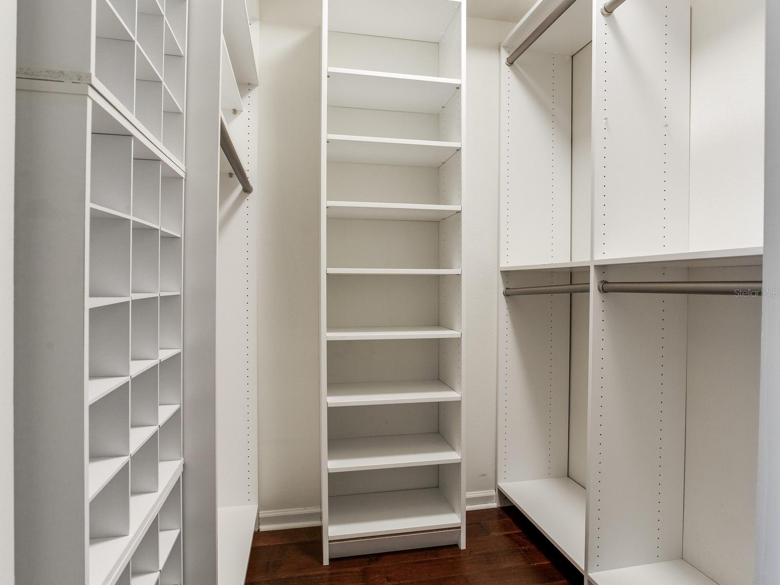 HYDE PARK WALK A CONDO - Residential Lease