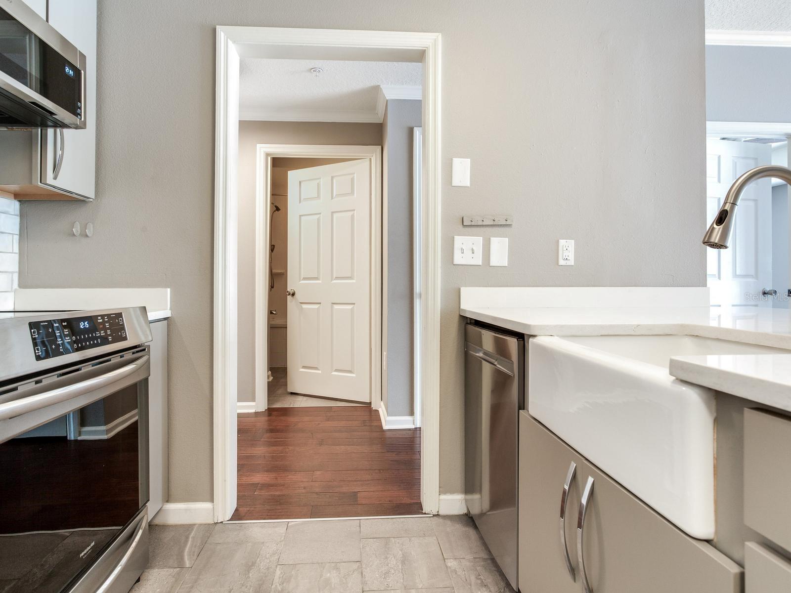 HYDE PARK WALK A CONDO - Residential Lease