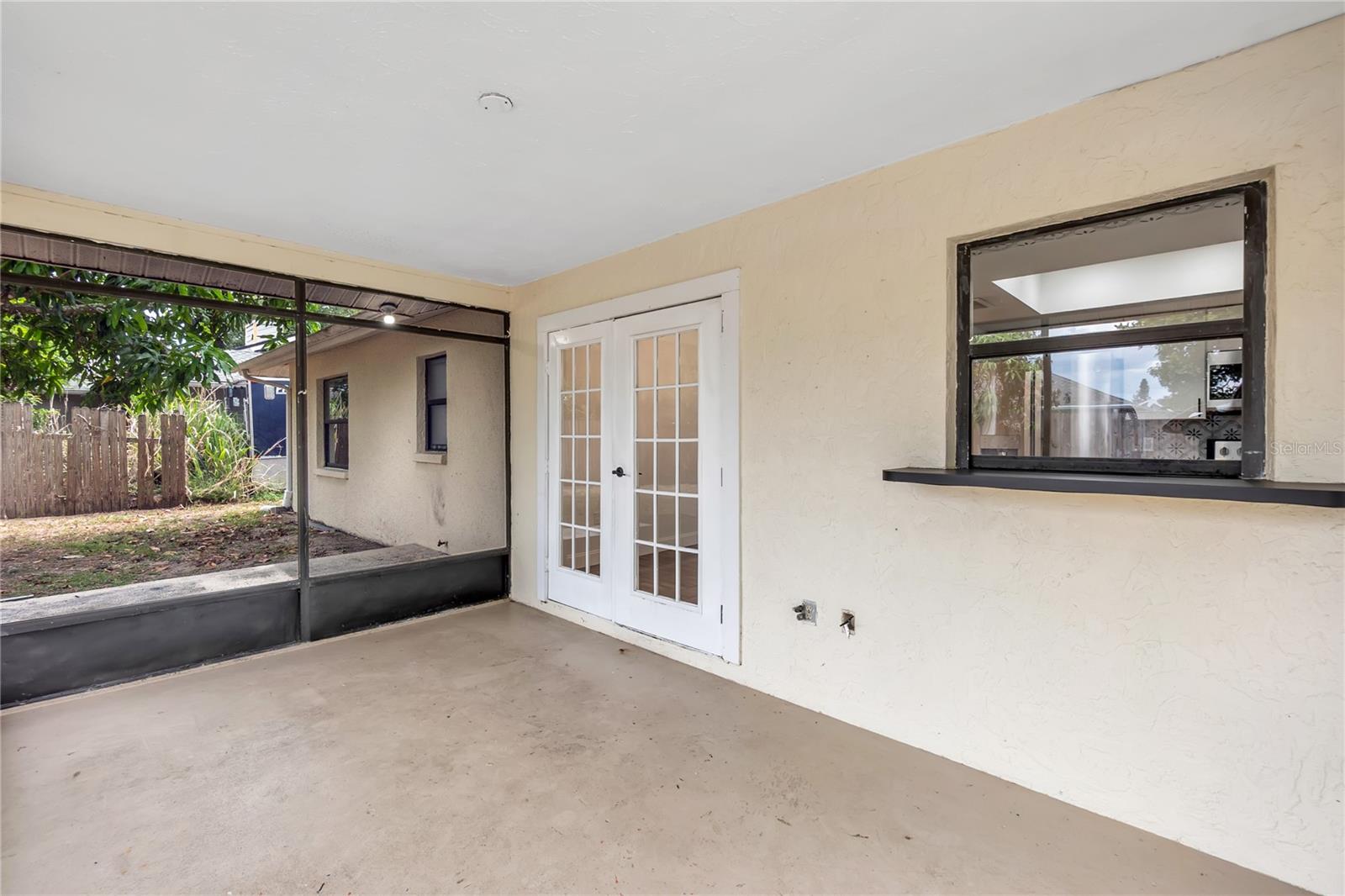 STONE CREEK - Residential