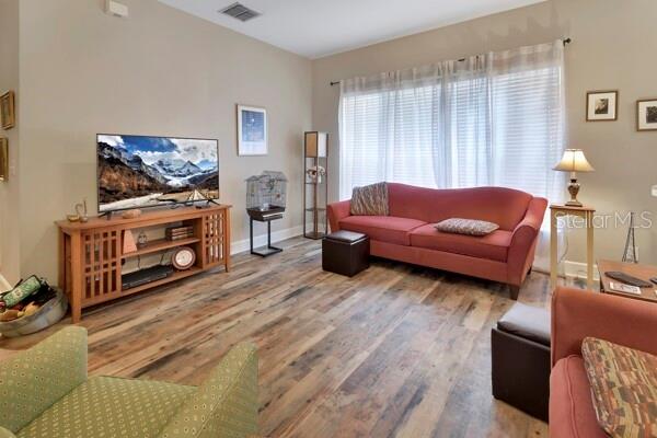 VICTORIA PARK INC 03 SE UNIT 02 - Residential