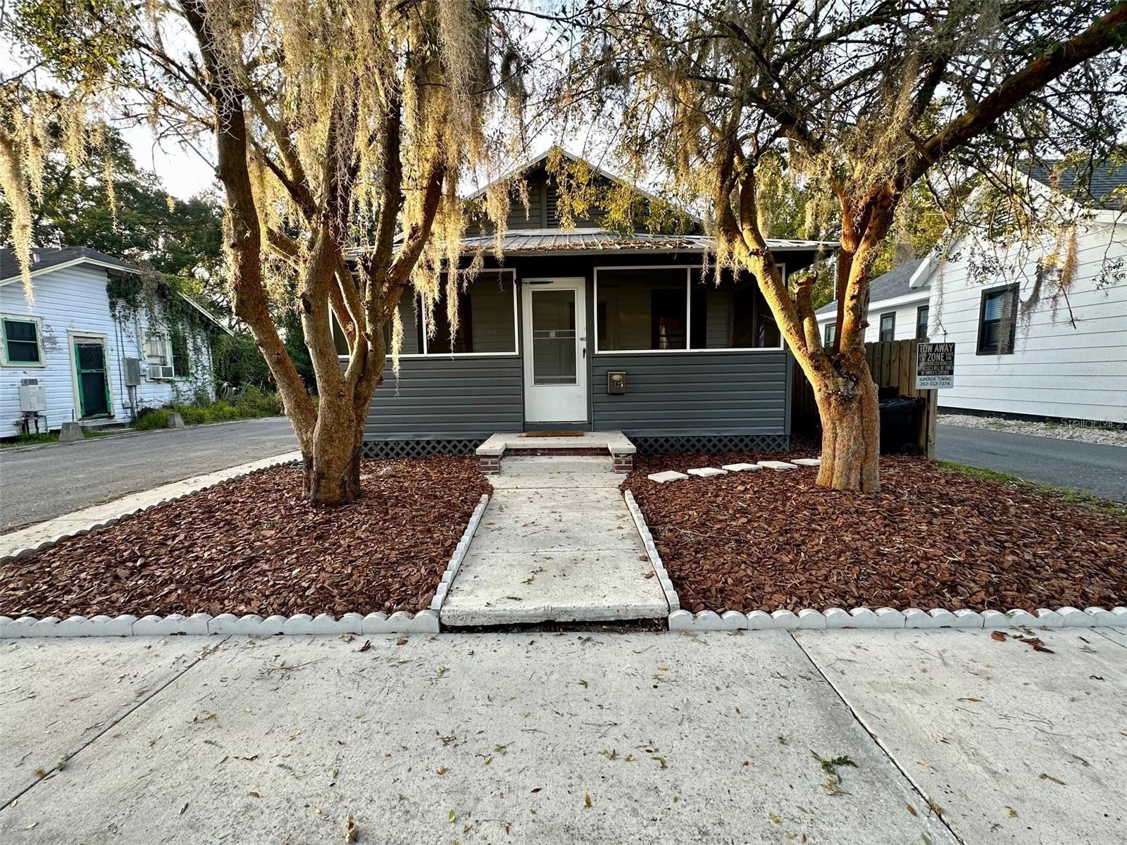 J B BAILEY ESTATE JENKINS SUB - Residential Lease