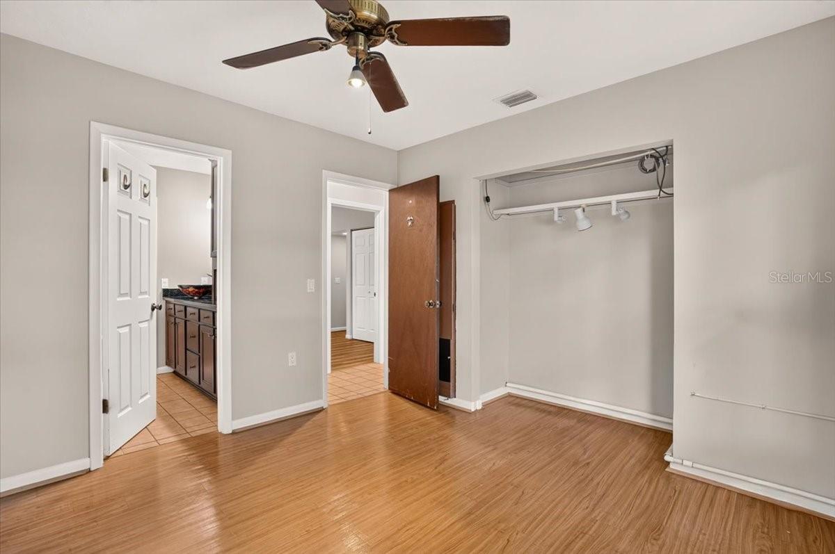 LAKEMONT UNIT 4 - Residential