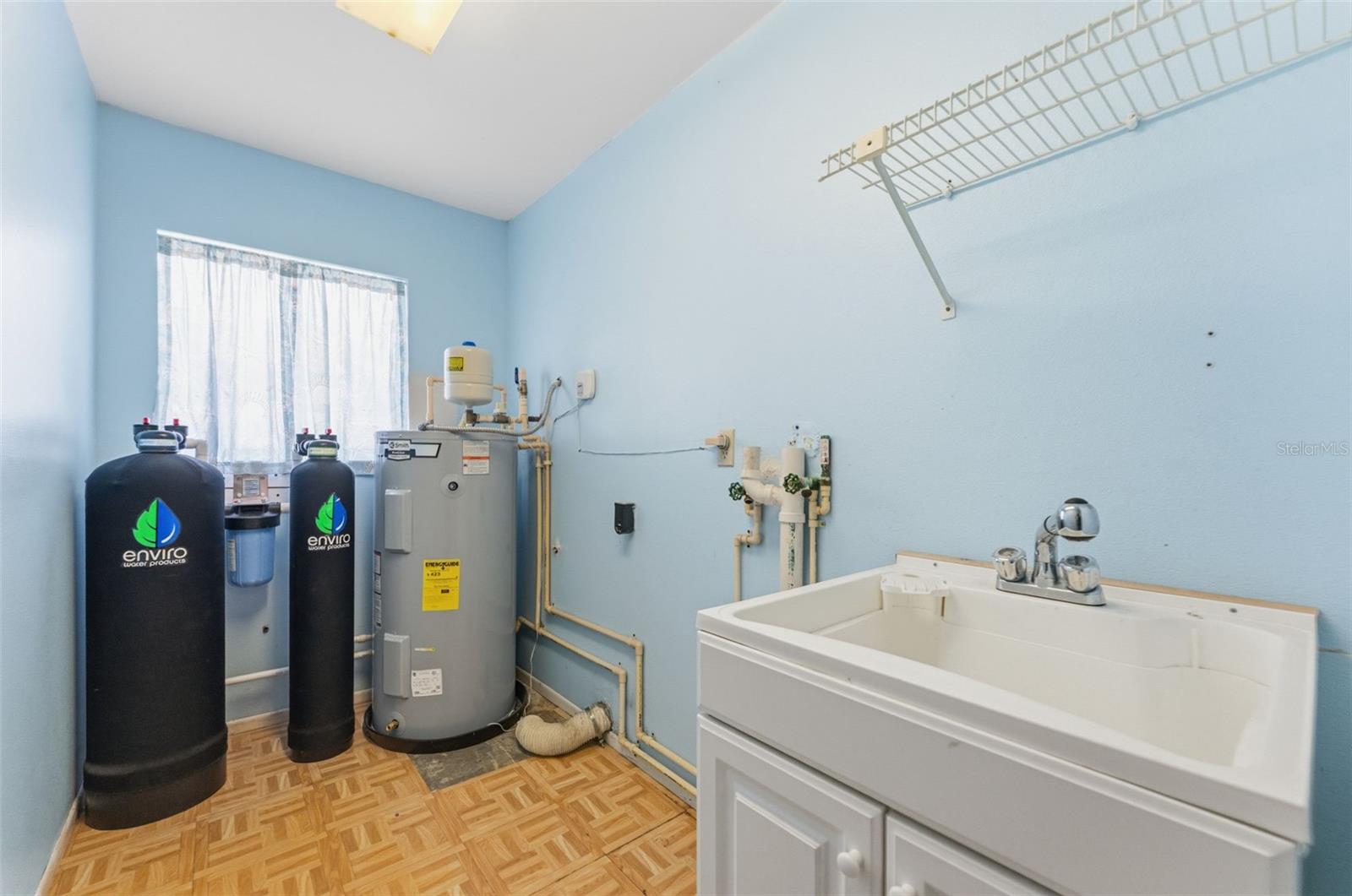 HARBOR PALMS UNIT ELEVEN - Residential