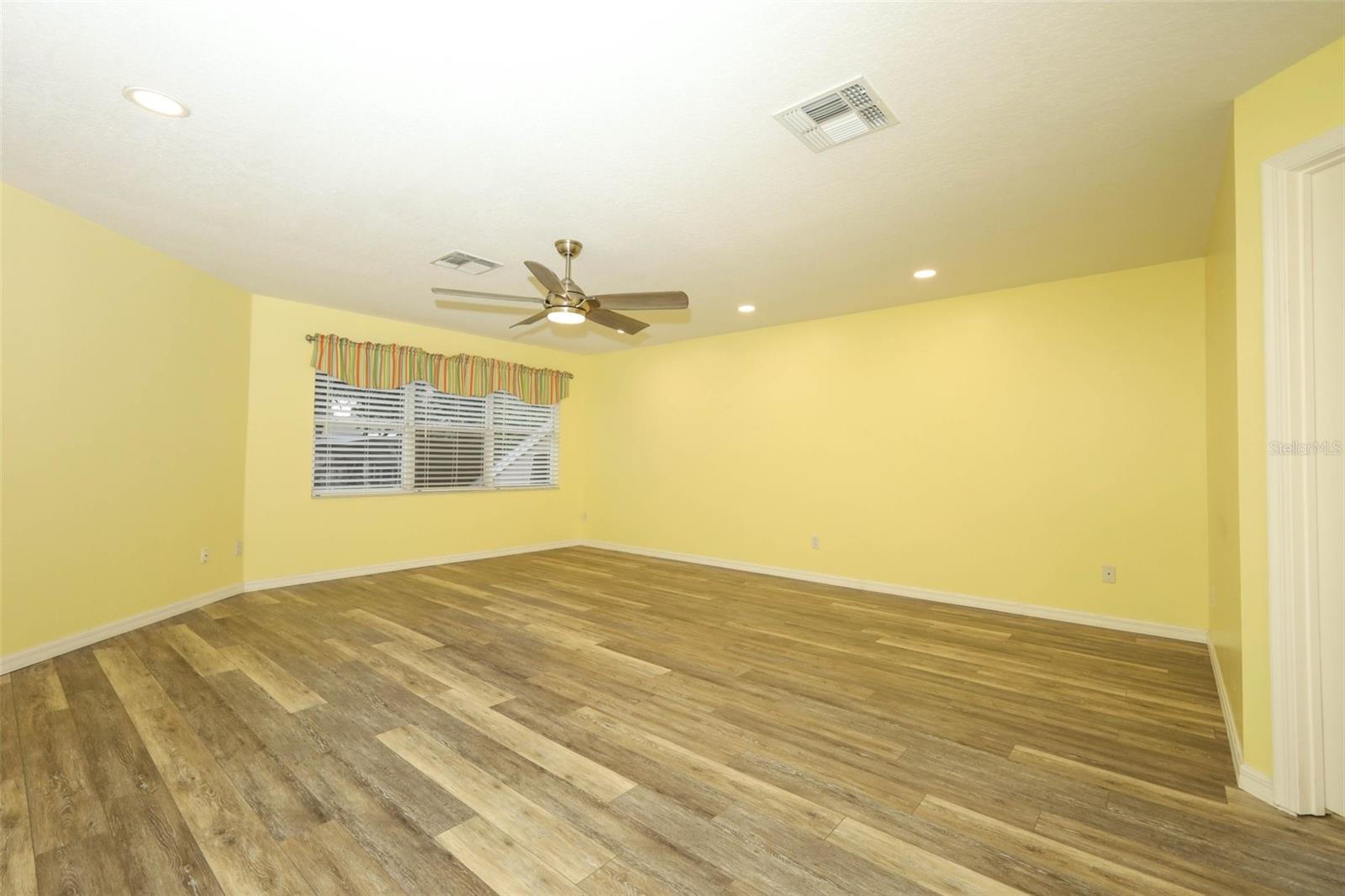 EAGLES POINT PH 5 - Residential