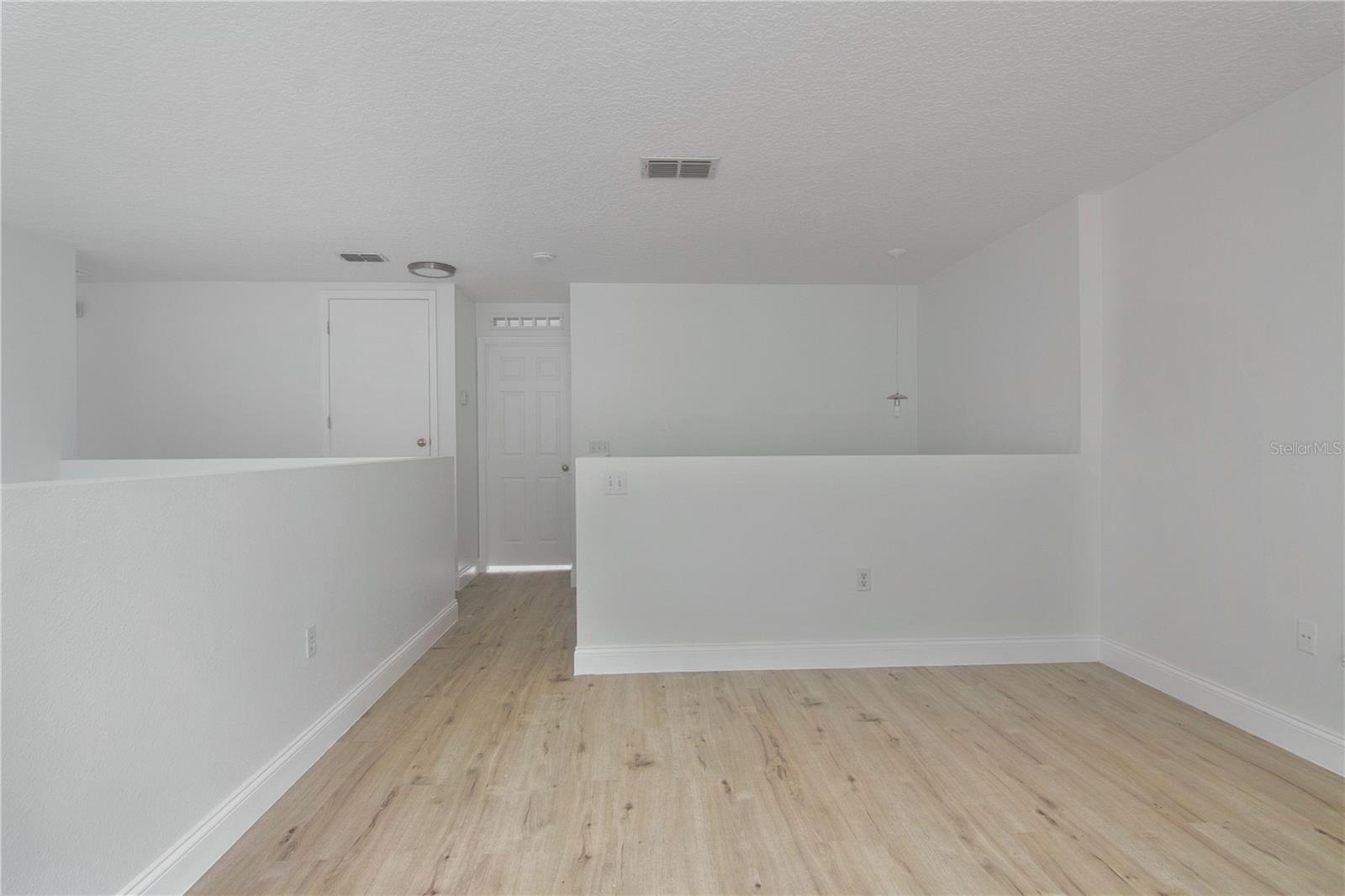 WIND STONE/OCOEE PH 02 A B H & - Residential Lease