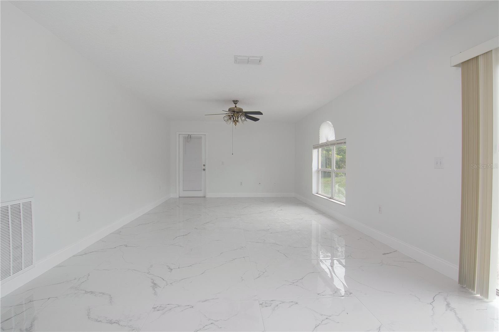 WIND STONE/OCOEE PH 02 A B H & - Residential Lease