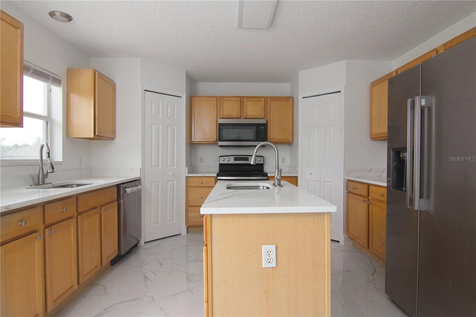 WIND STONE/OCOEE PH 02 A B H & - Residential Lease