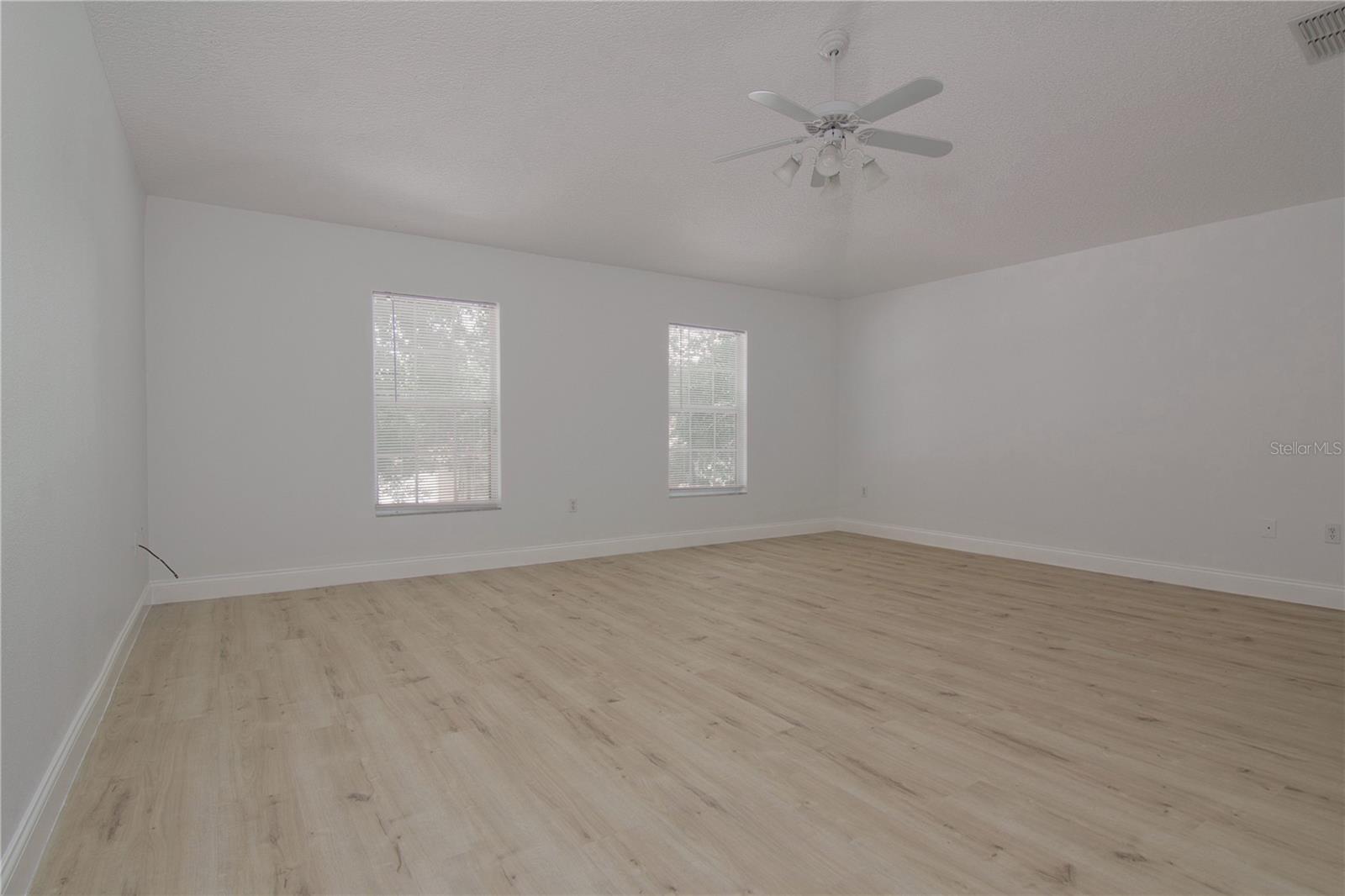 WIND STONE/OCOEE PH 02 A B H & - Residential Lease